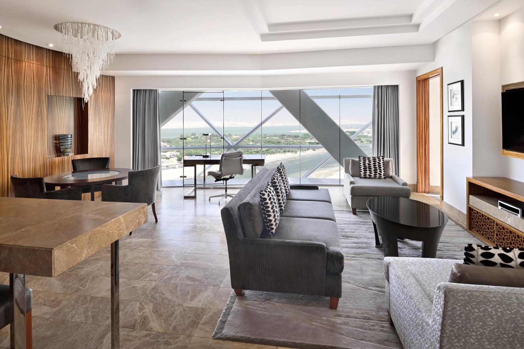 Hotel Andaz Capital Gate Abu Dhabi, By Hyatt 5*