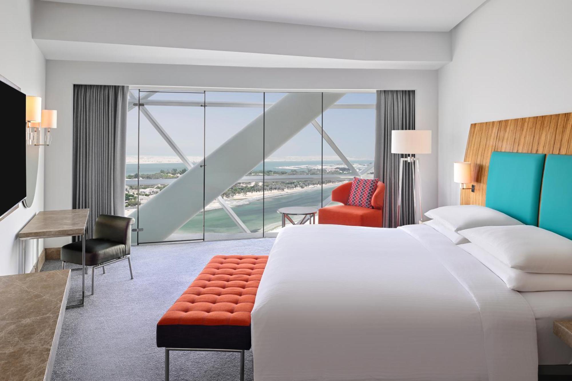 Andaz Capital Gate Abu Dhabi, By Hyatt Hotel Abou Dabi