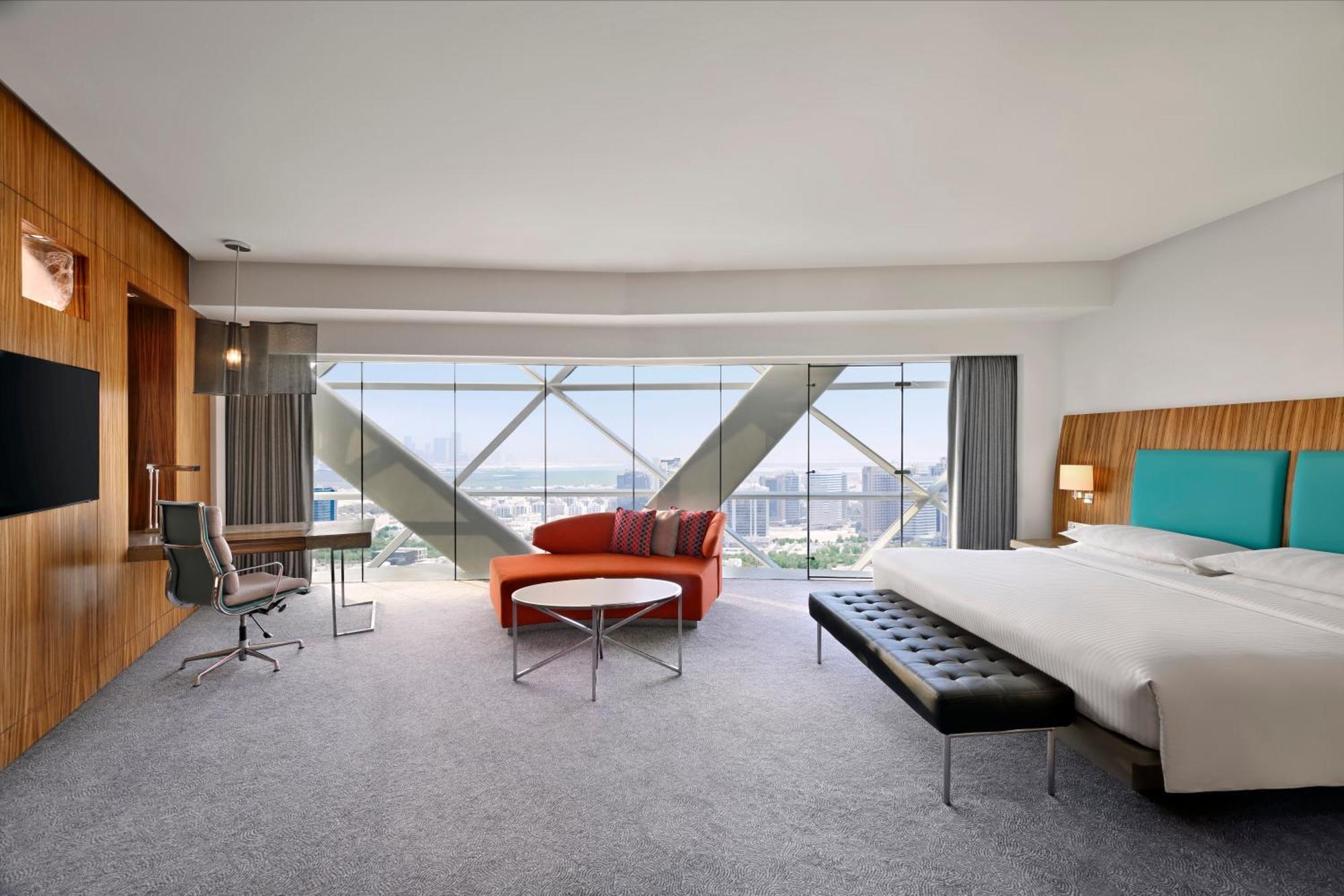 Andaz Capital Gate Abu Dhabi, By Hyatt Hotel 5*