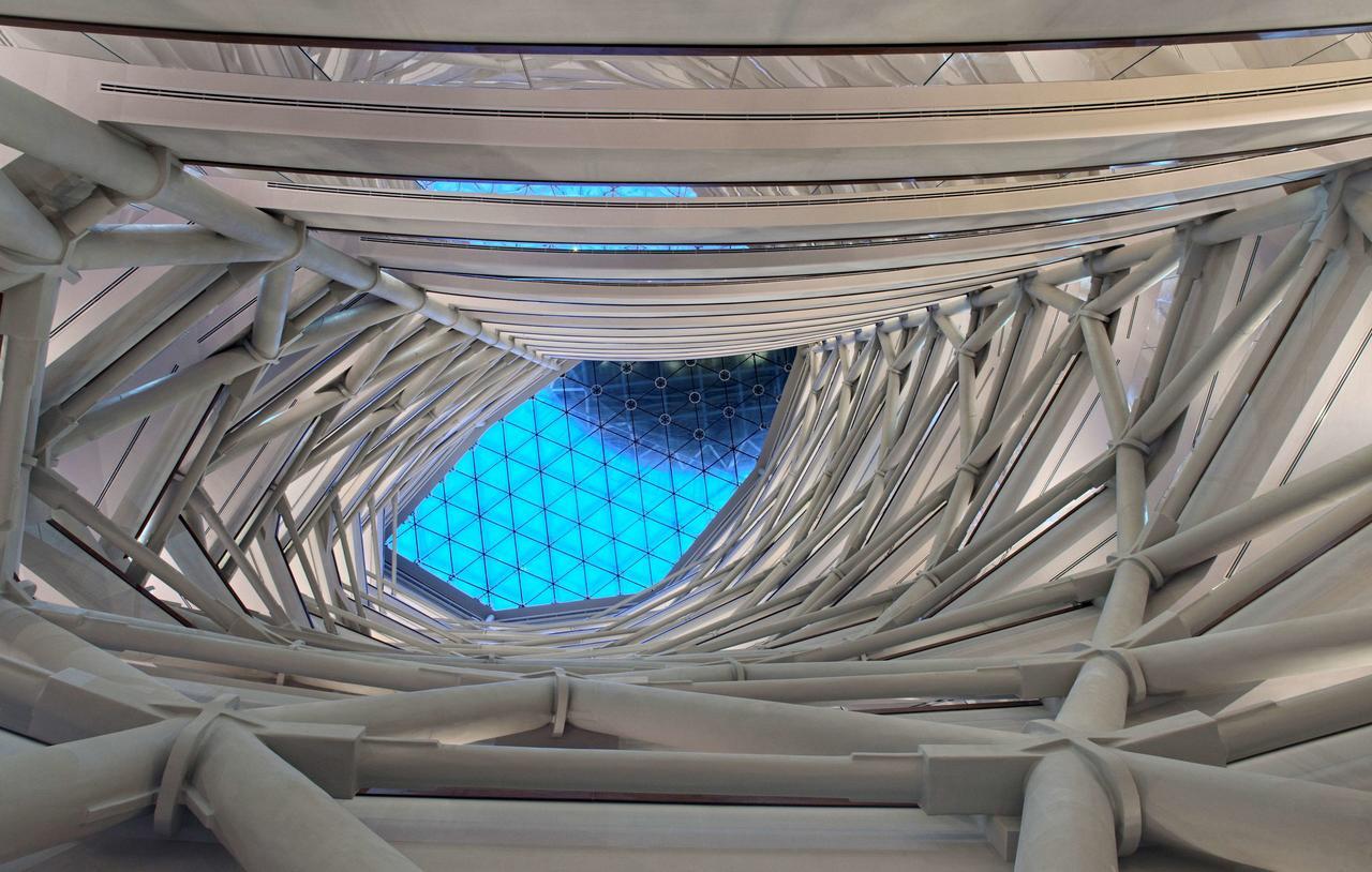 Andaz Capital Gate Abu Dhabi, By Hyatt Hotel
